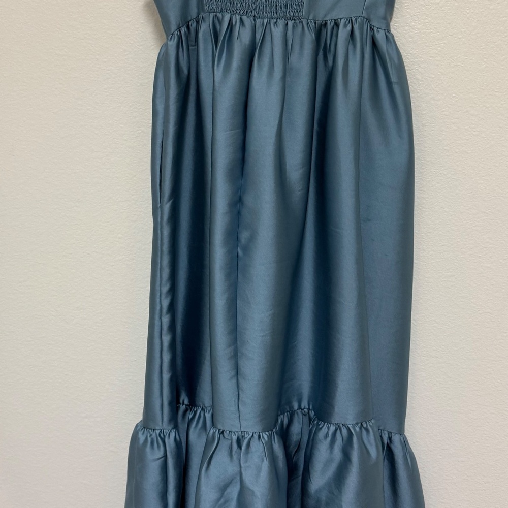 Petal & Pup Betina Bow One Shoulder Gown - Picture 3 of 6